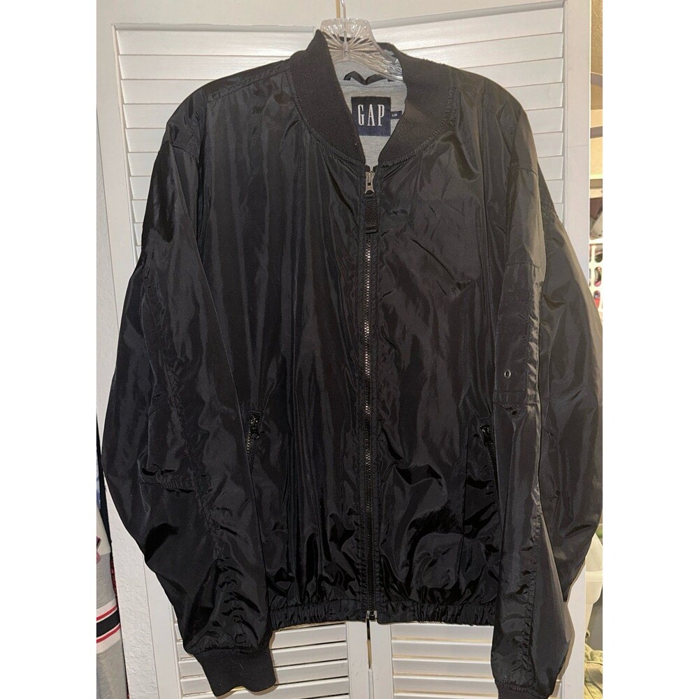 Gap black men’s zip up jacket